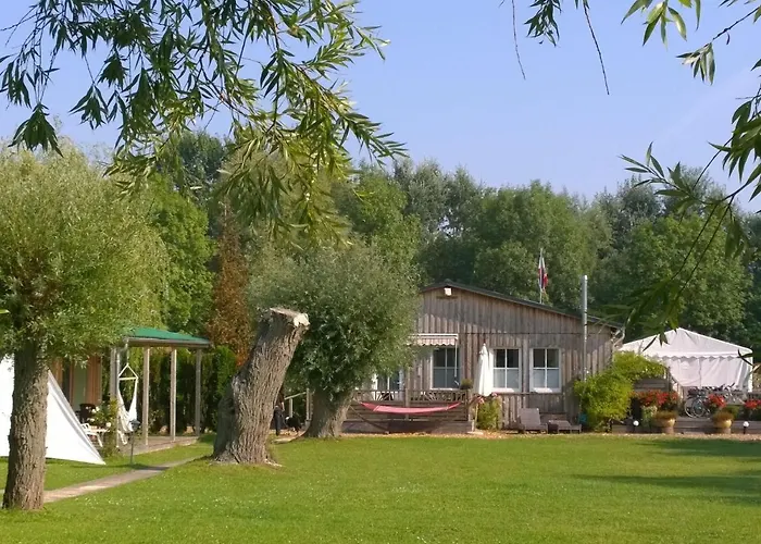 度假居 Holiday Along The Achterwasser In Lutow